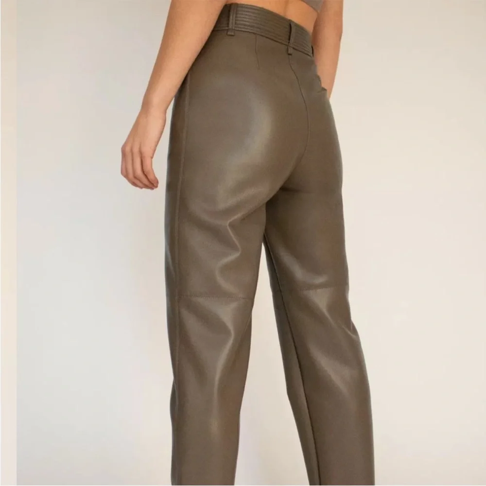 Aritizia Wilfred faux leather high rise pants 6 - Picture 2 of 13